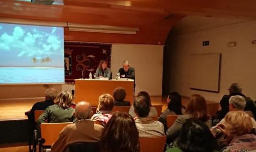 conferencia_delfina_serrano.jpg