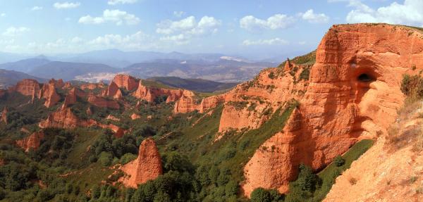 Dpto. de Arqueología y Procesos Sociales