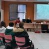 Alumos del IES Miguel Delibes con los responsables del LabTel (Laboratorio arqueología del paisaje y teledetección) el 21 de febrero de 2022