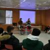 IES Miguel Delibes en la charla de  Xandra Garzón y Diana Ortega, que están realizando su tesis doctoral sobre género, videojuegos y cine en el IFS-CSIC